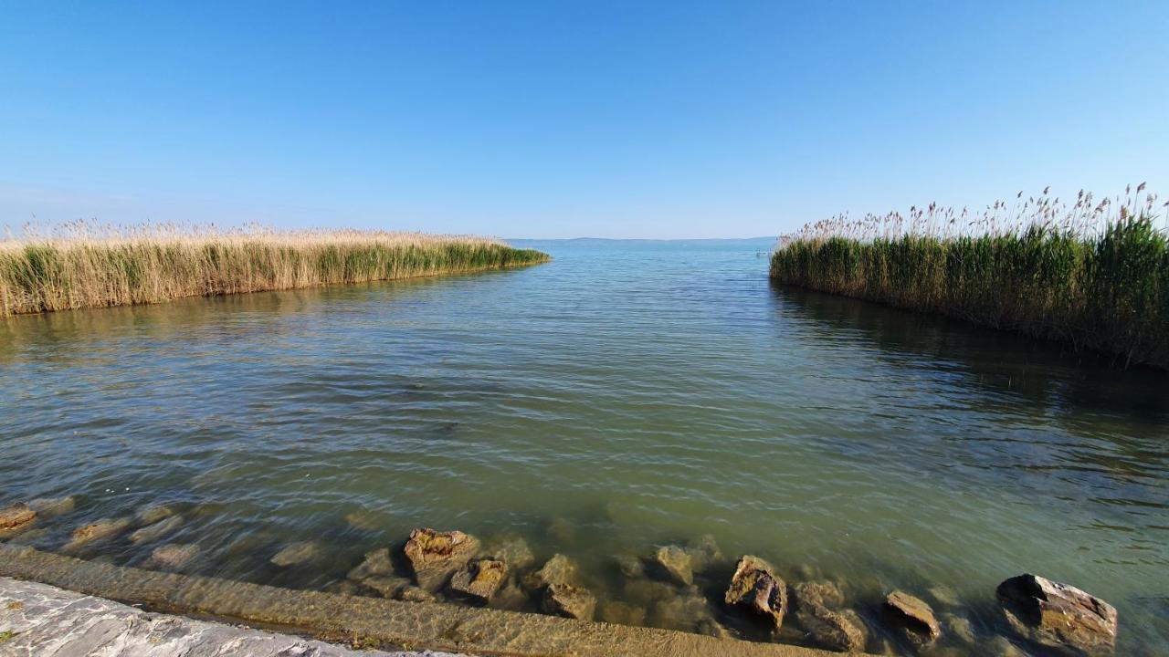 Wellapartman Zamárdi Εξωτερικό φωτογραφία